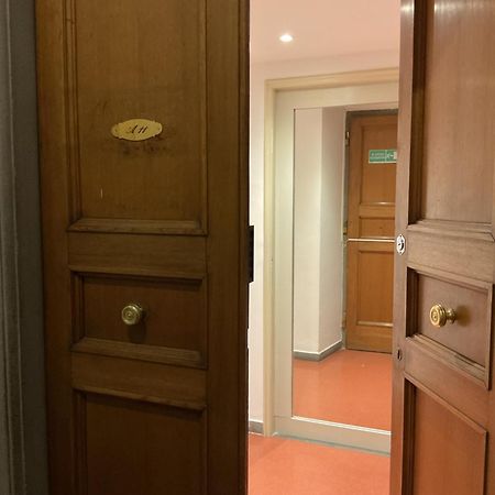 Apostoli IX Apartment Florence Luaran gambar